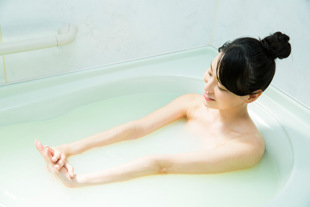 冬の乾燥肌を防ぐ効果的な入浴方法